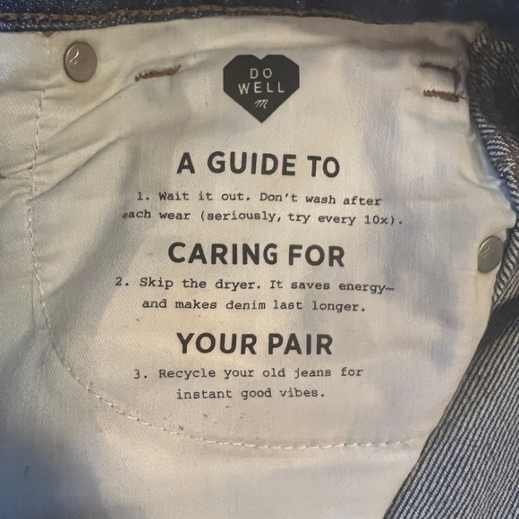 High-Waisted Madewell Wide Leg Jeans - Picture 8 of 10